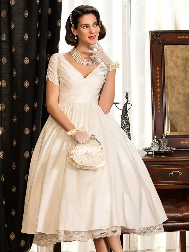 1950s Vintage Short A-Line V Neck Wedding Dresses with Sleeves