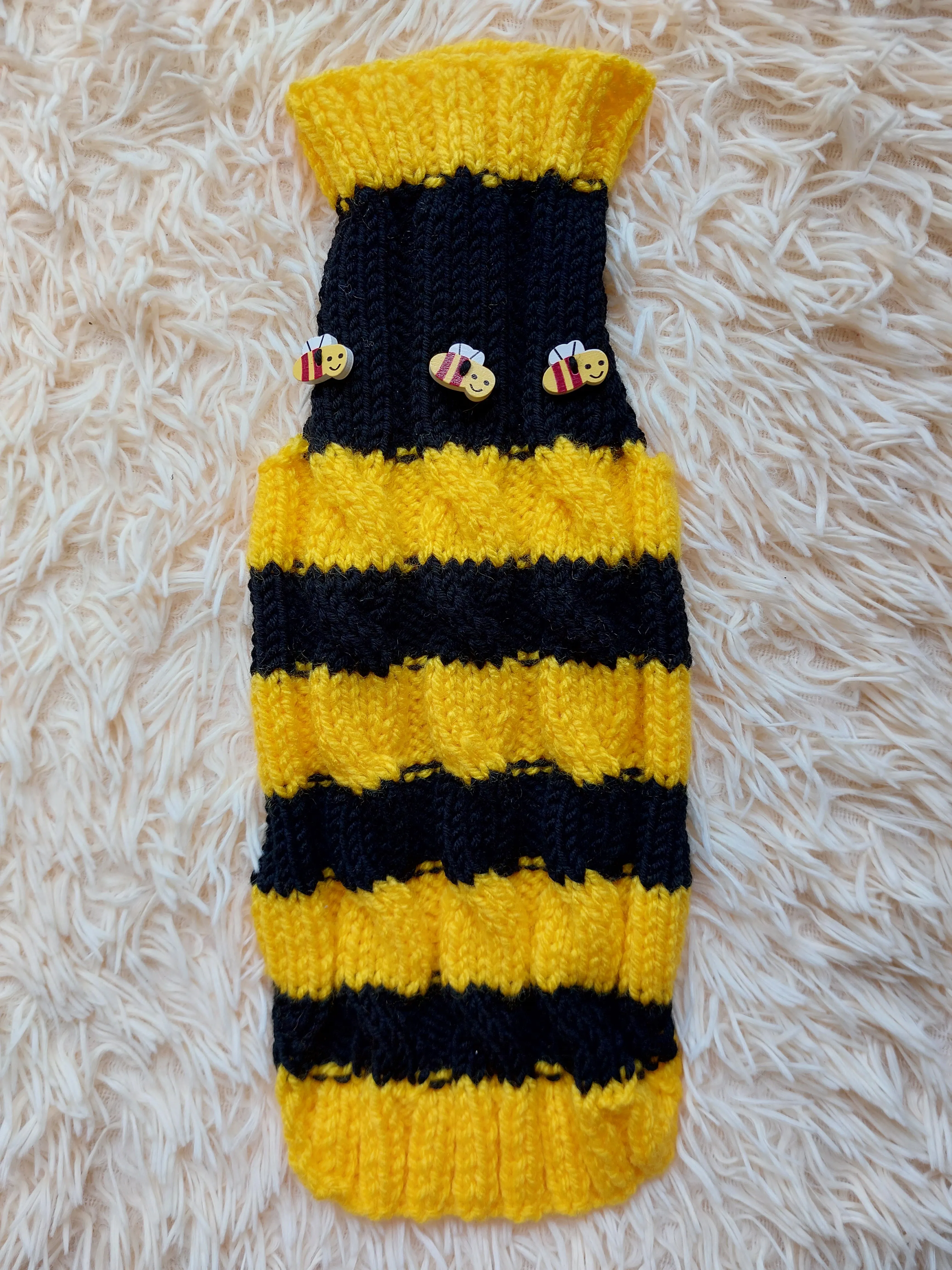 Bee knitted jumper for pets, bee sweater for dog, dachshund bee dog sweater