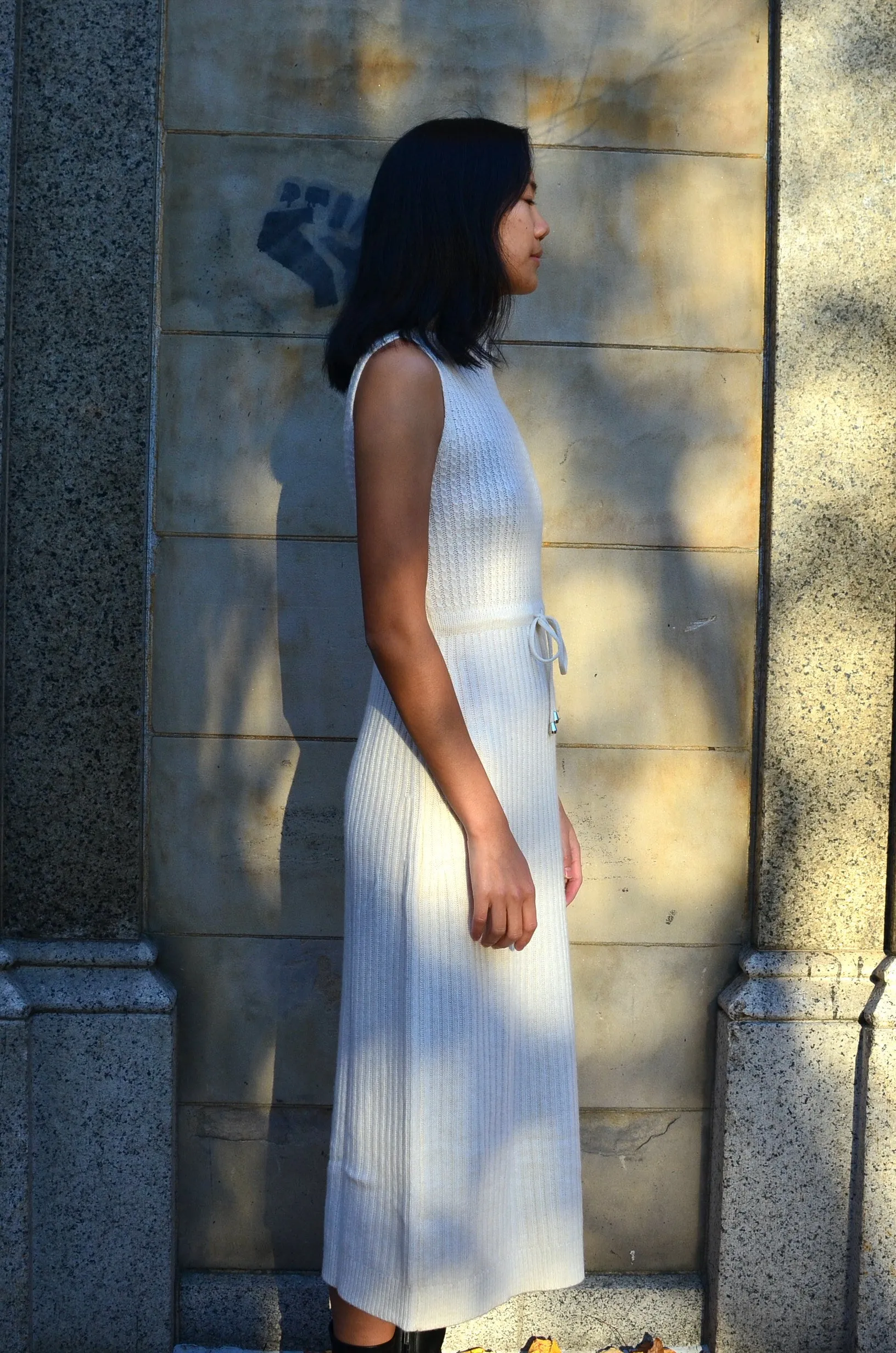 EPEE - SLEEVELESS  KNIT DRESS (OFF WHITE)