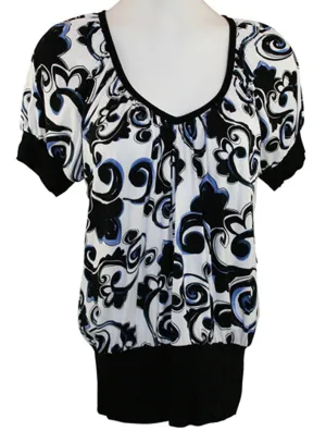 Karen Kane - Skies Horizon, Blue Geometric Print, Short Sleeve V-Neck Top