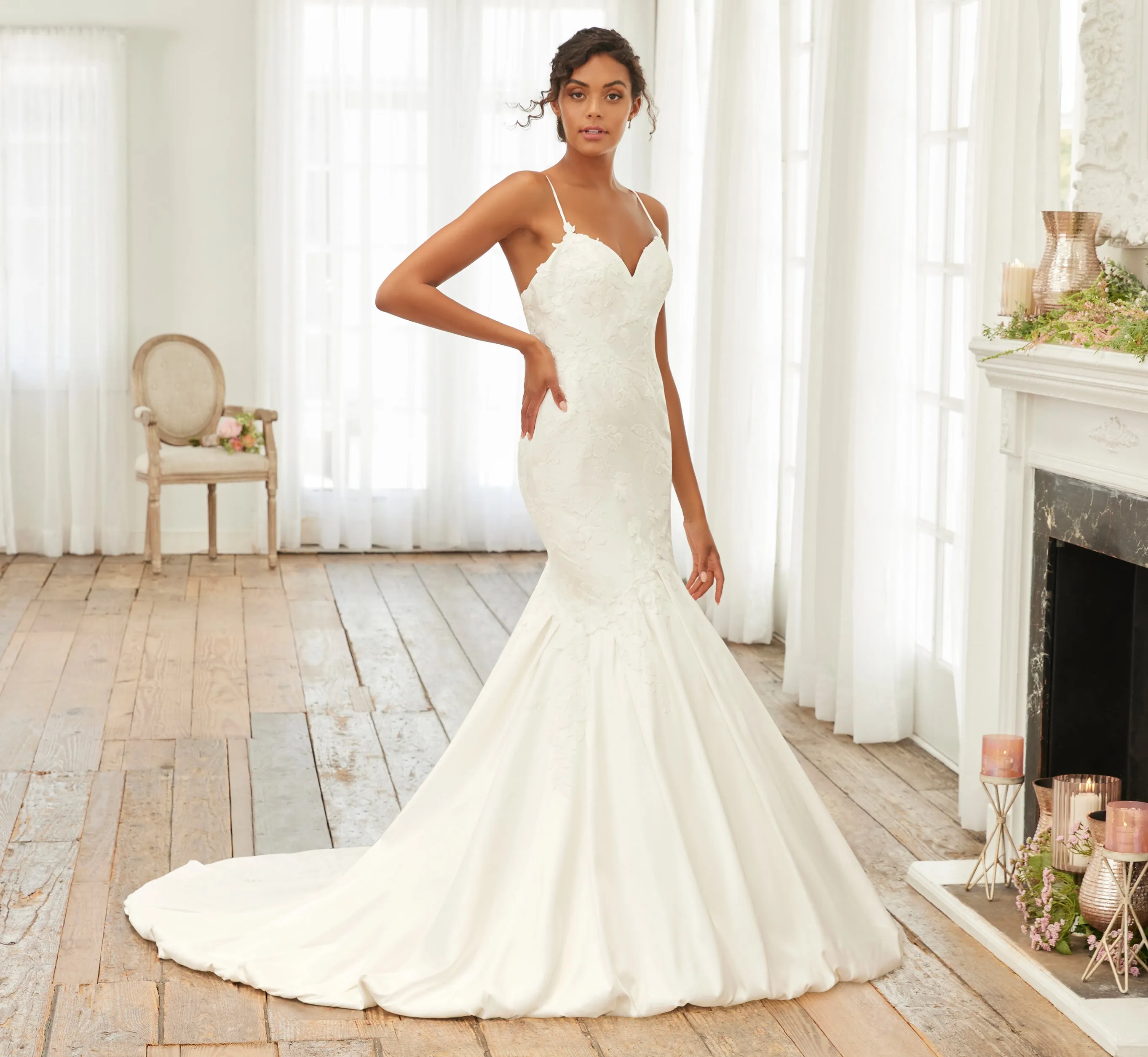 Lace And Mikado Gown With Train In Ivory