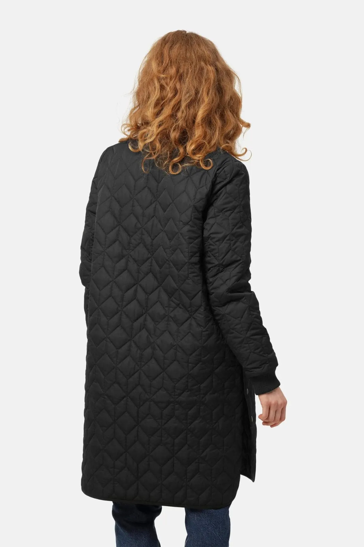 LONG QUILT COAT BLACK