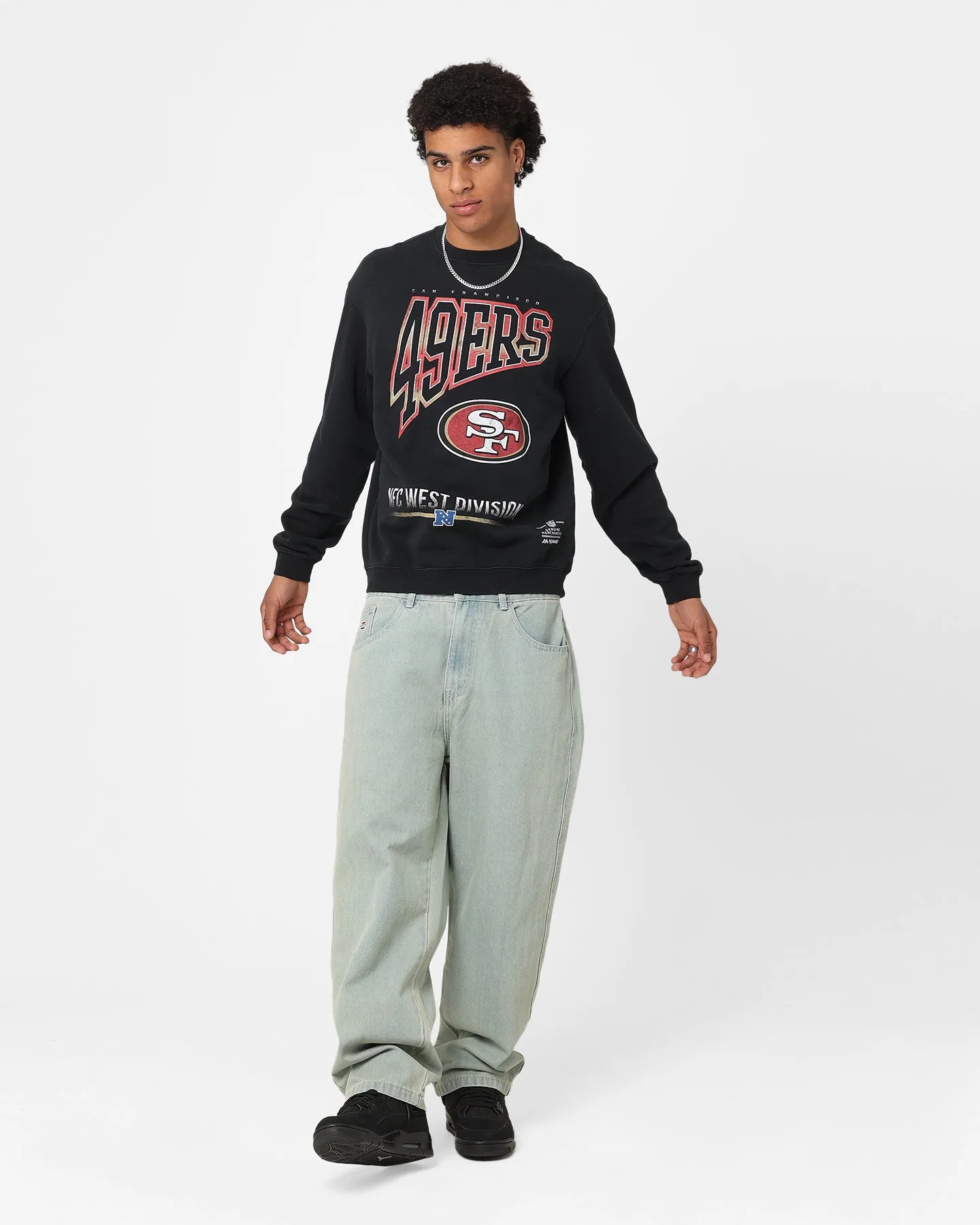 Majestic Athletic San Francisco 49ers Arch Rise Crew Sweatshirt Faded Black