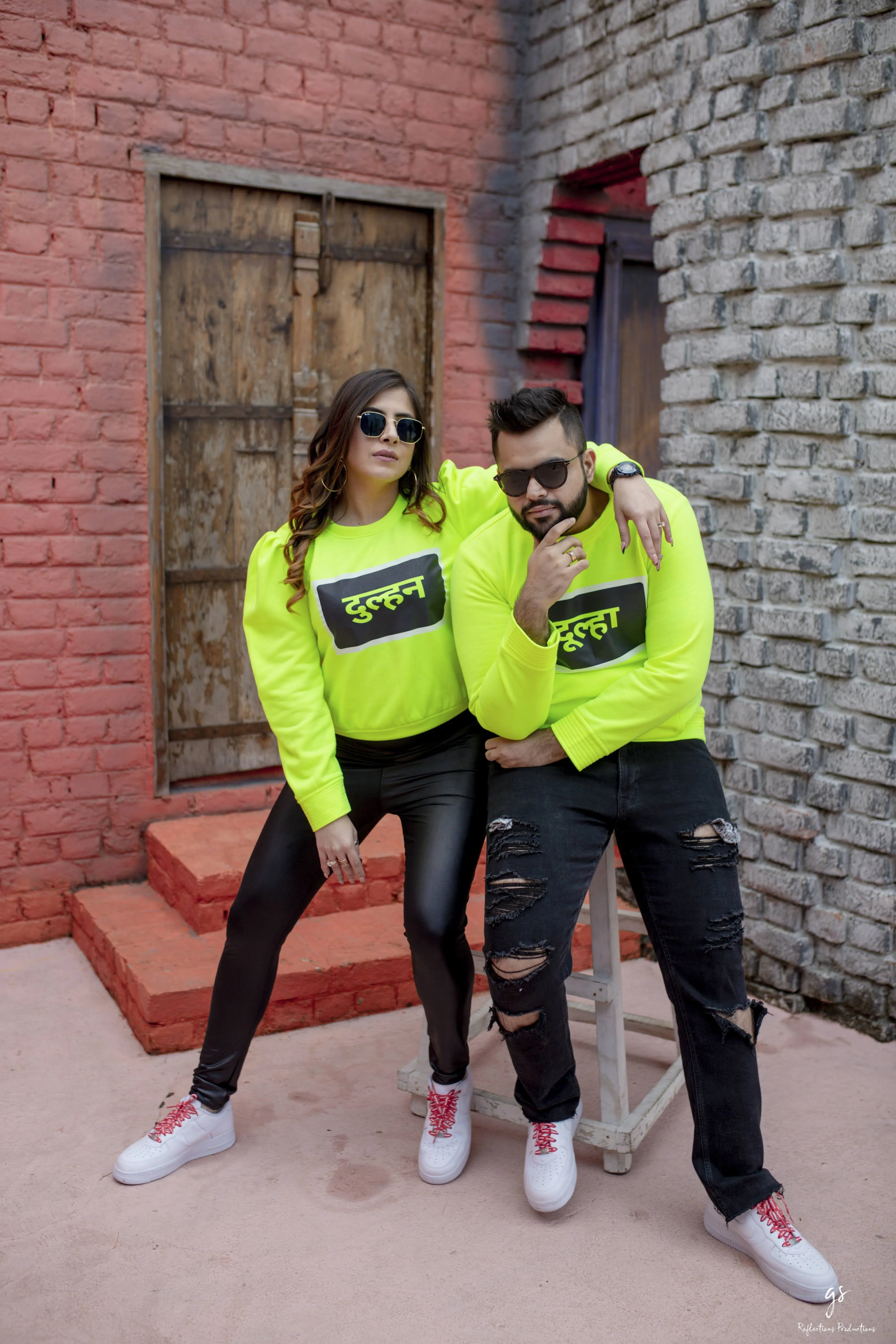 Neon Dulha Sweatshirt