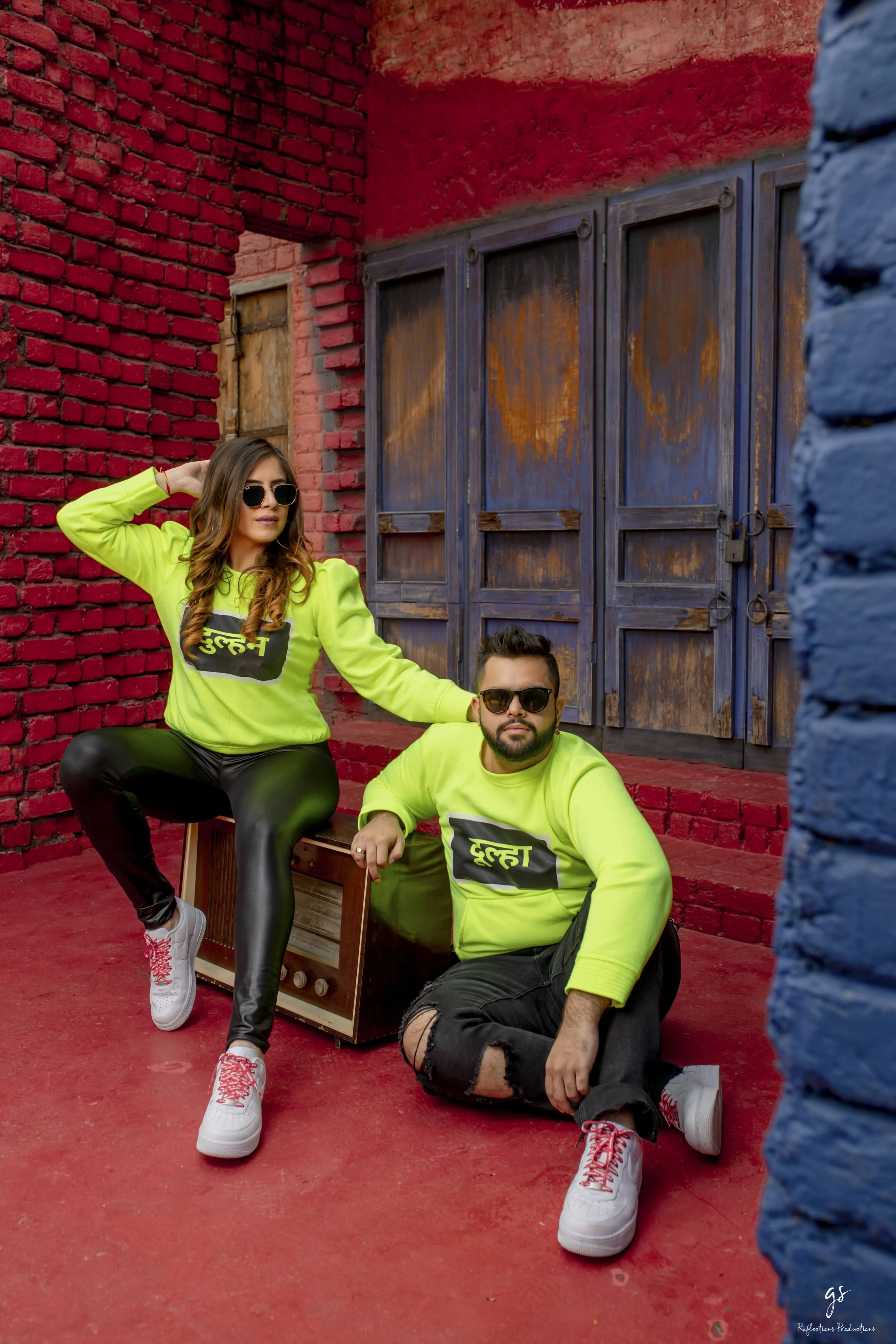 Neon Dulha Sweatshirt