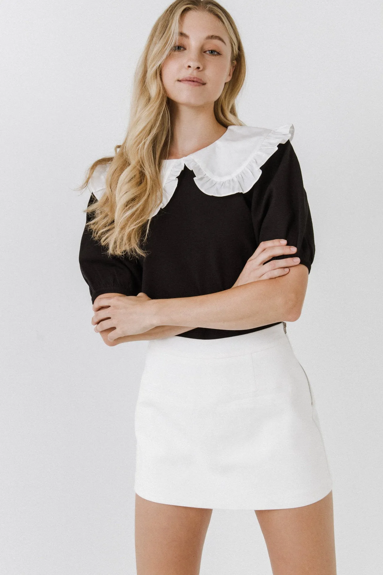 Oversized Ruffled Collar Knit Top