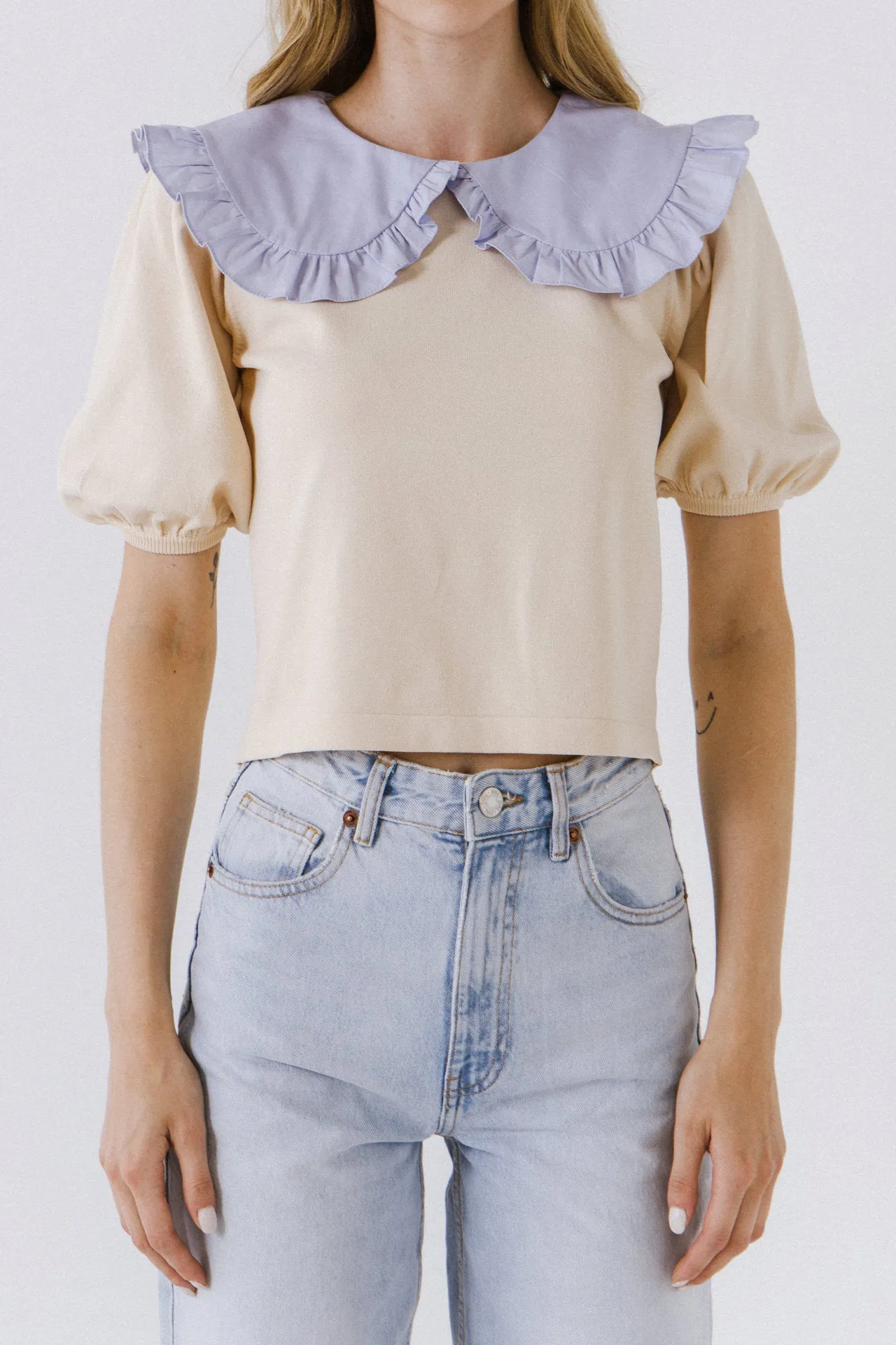 Oversized Ruffled Collar Knit Top