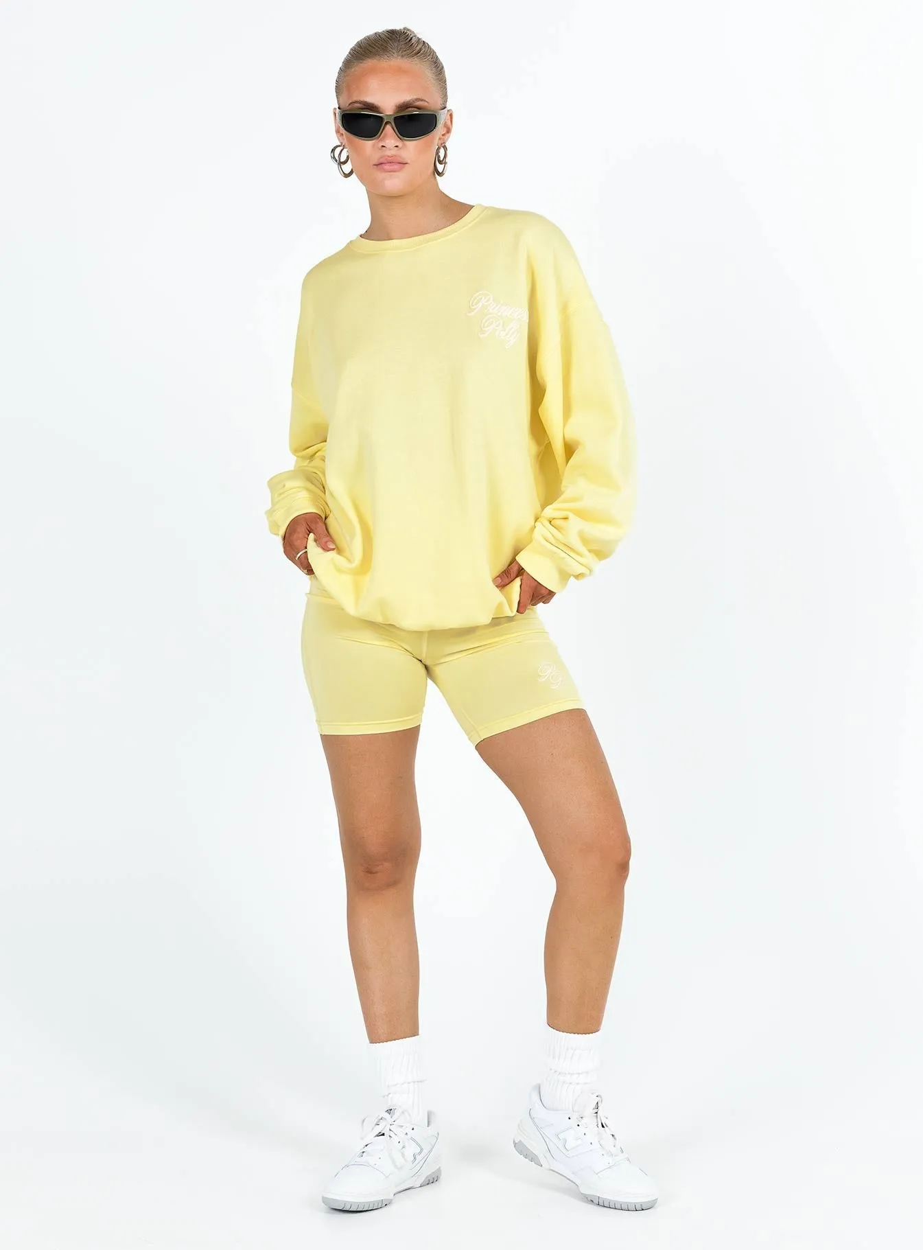 Princess Polly Crew Neck Sweatshirt Cursive Text Lemon / Eggshell