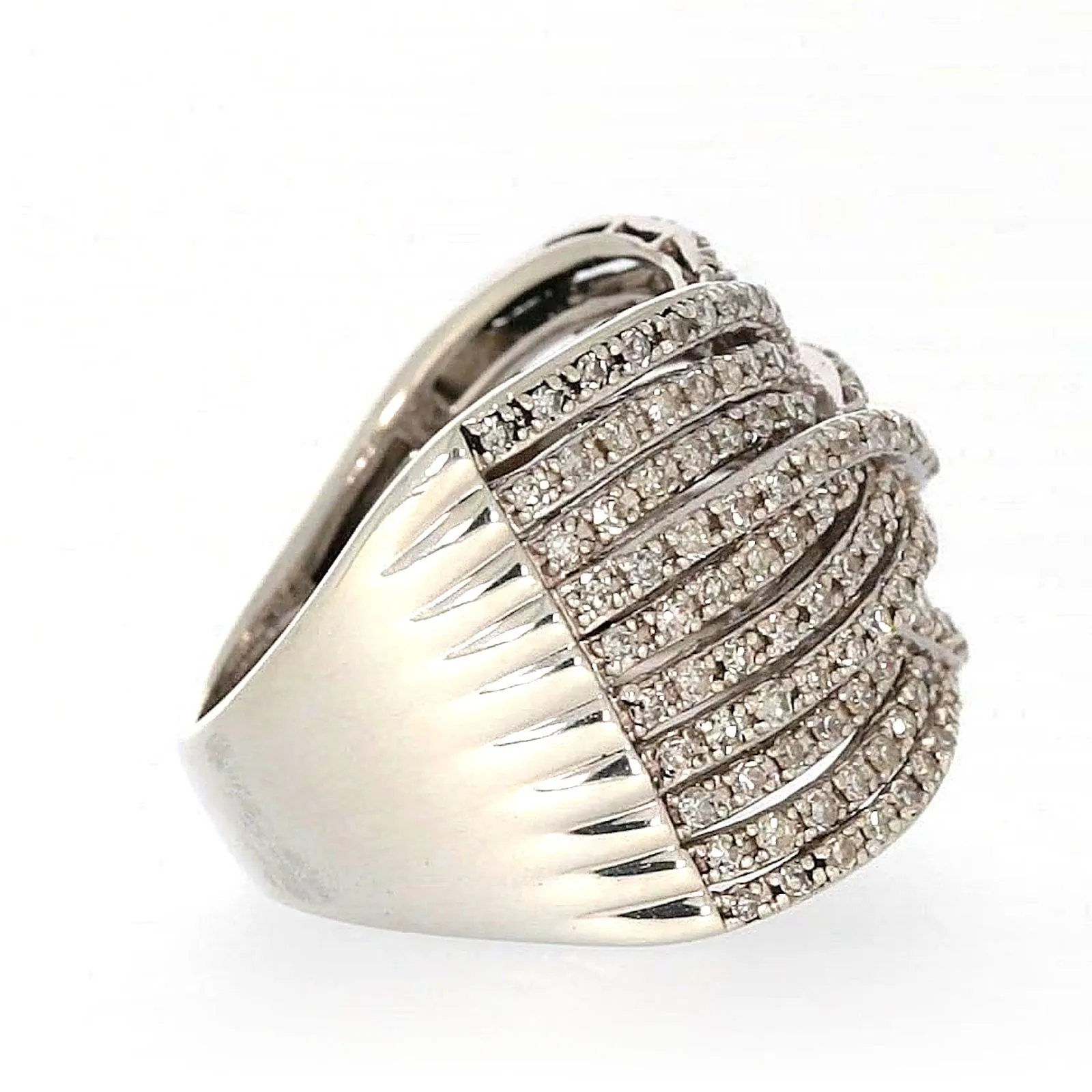 Sterling Silver Round Brilliant Cut with 1 Carat tw of Diamonds Dress Ring