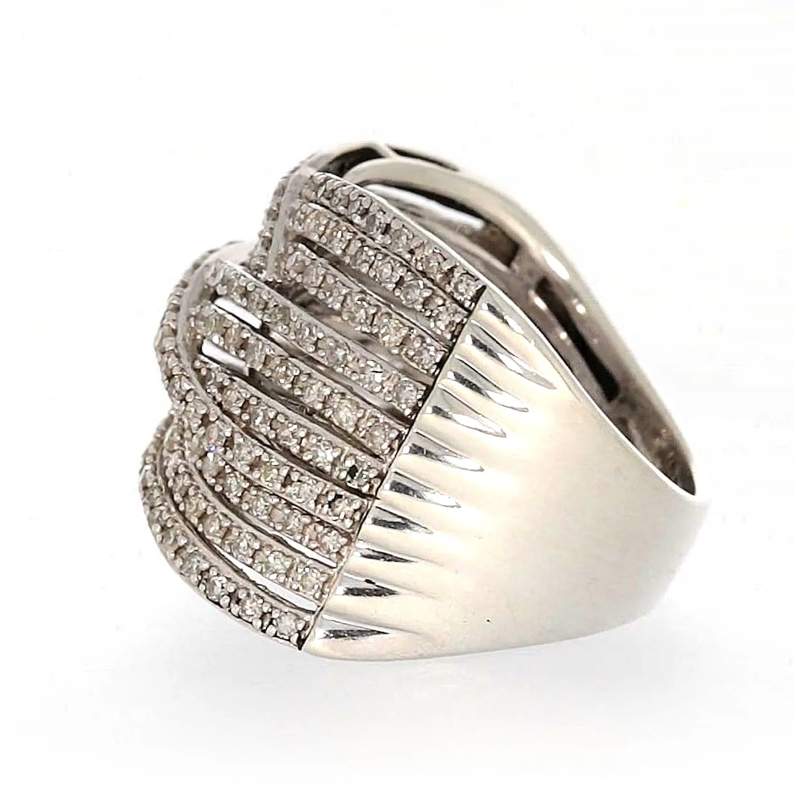 Sterling Silver Round Brilliant Cut with 1 Carat tw of Diamonds Dress Ring