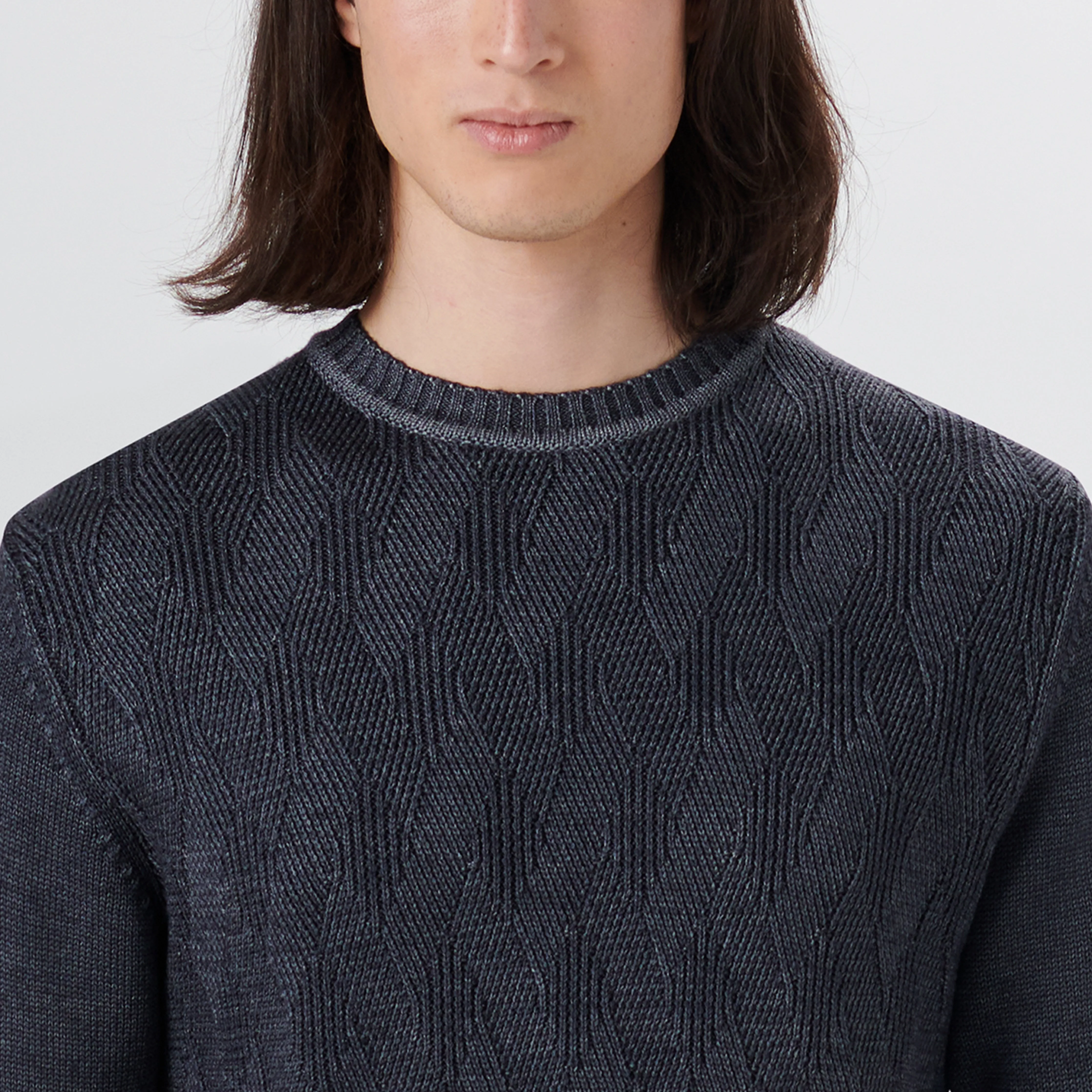 Super Merino Crew Neck Diamond Cable Sweater