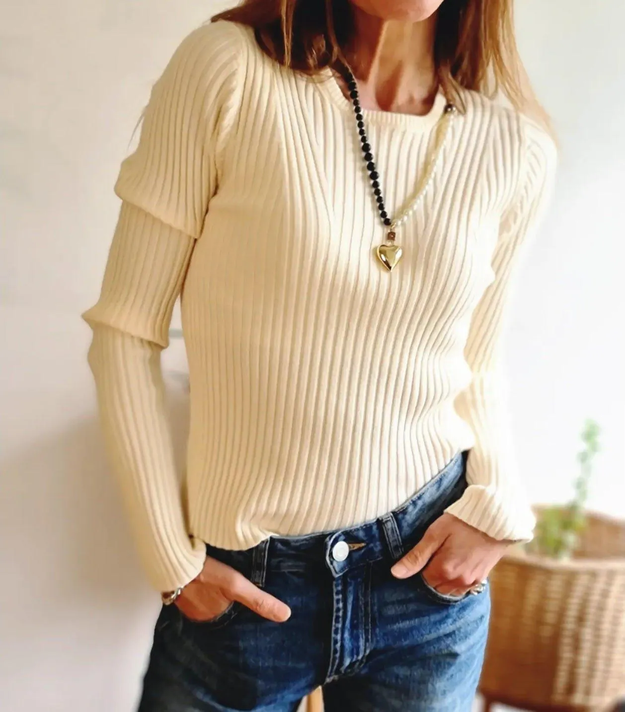 Sweater Teresita Crema.